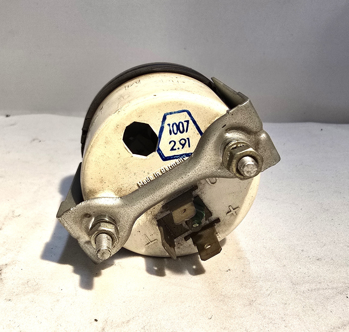 A082N6067F - Oil Temperature Gauge