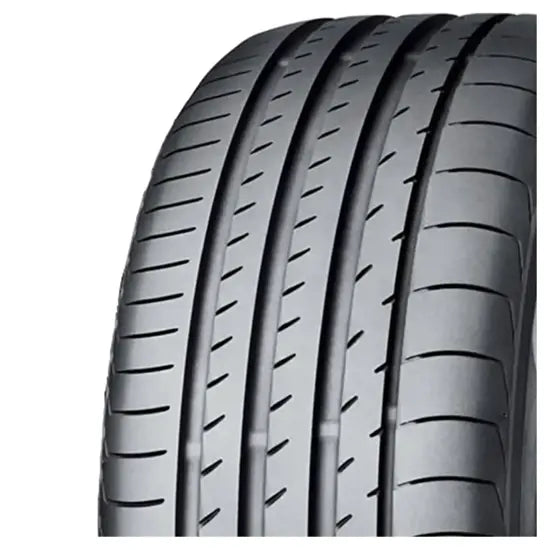 1955016/2254517V105SET - Tyre Set Yokohama Advan V105 MO