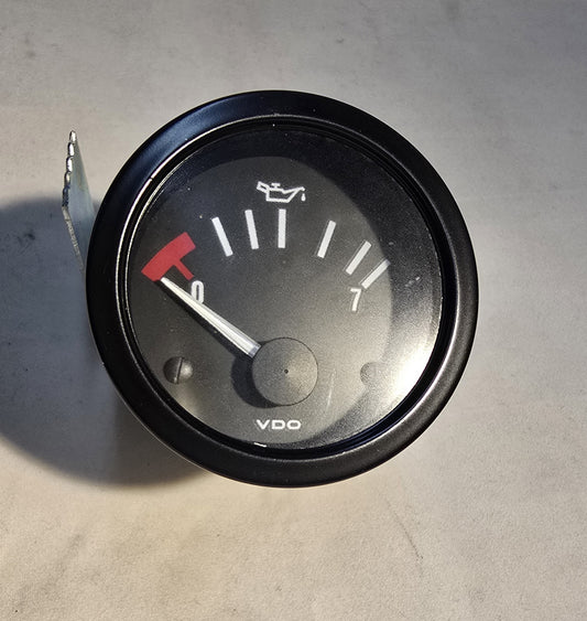 A082N6061F- Oil Pressure Guage