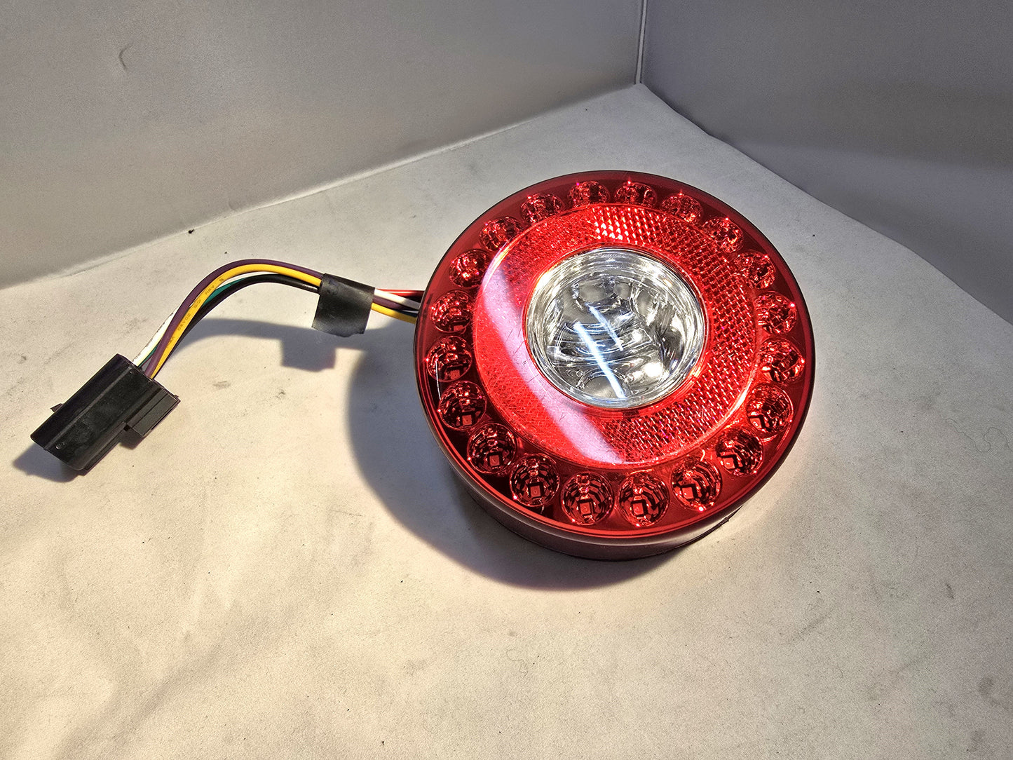 C132M0196F -  Rear Lamp (SAE)