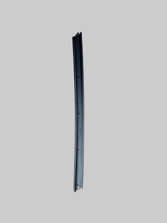 A100U0487F - 'A' Post Seal Carrier LH