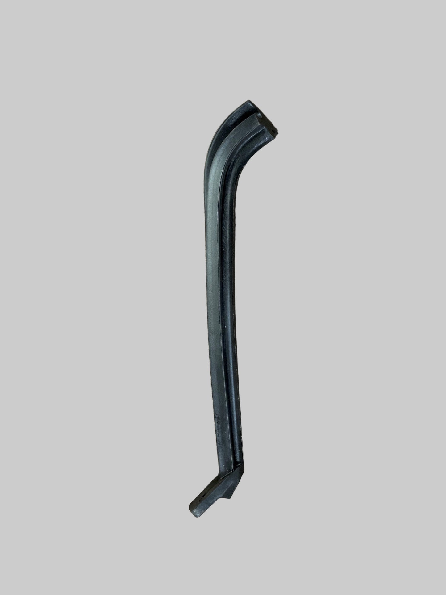 A100V0121H - Seal-Falling Pillar LH [Prior M8161 Vin]