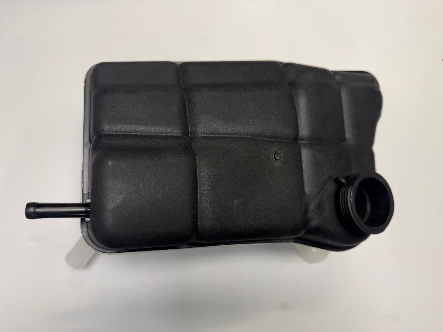 M12COO24 - Expansion Tank