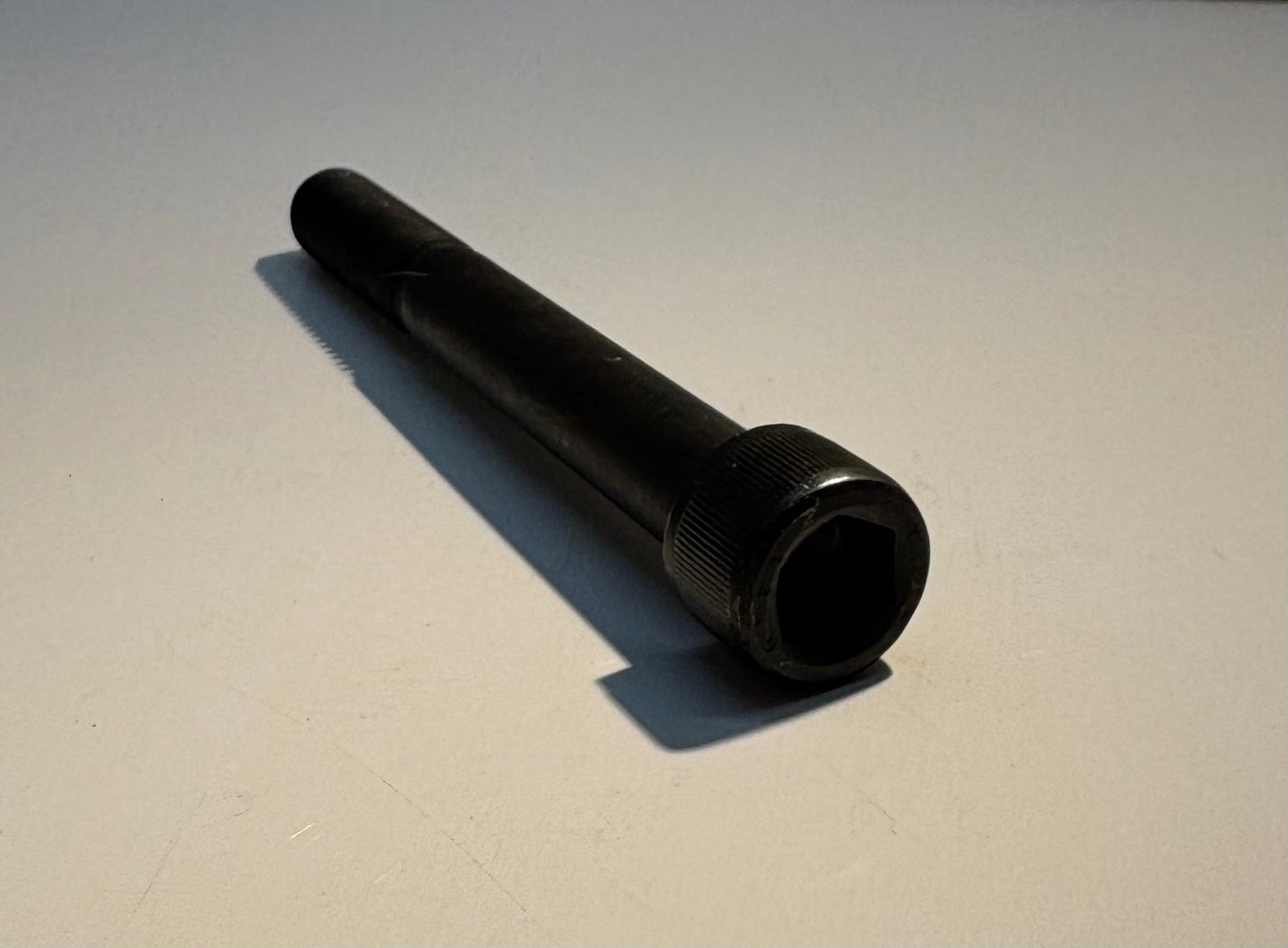 M12*BOLT/WBR - Bolt [Wishbone]