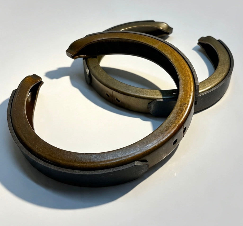 M12BRA44R - Brake Shoe Axle Set #