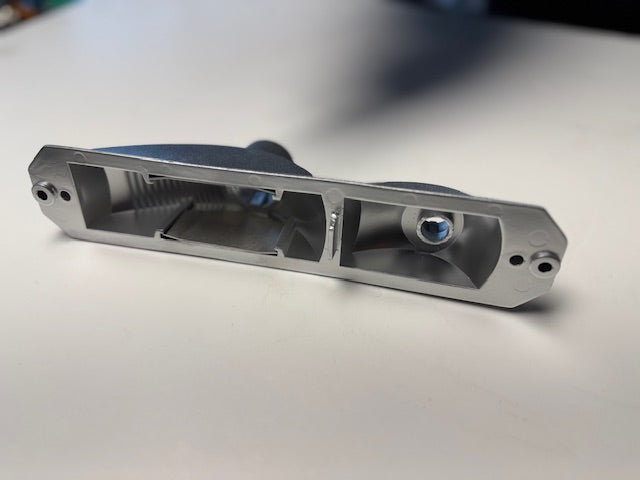 C100M0013R - Housing-Front/Side Indicator