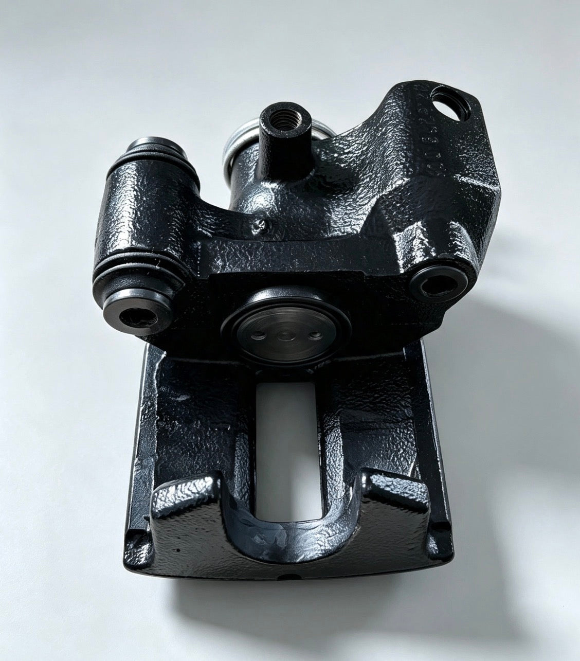 B116J0082R - Brake Caliper-Rear RH [No Pads]