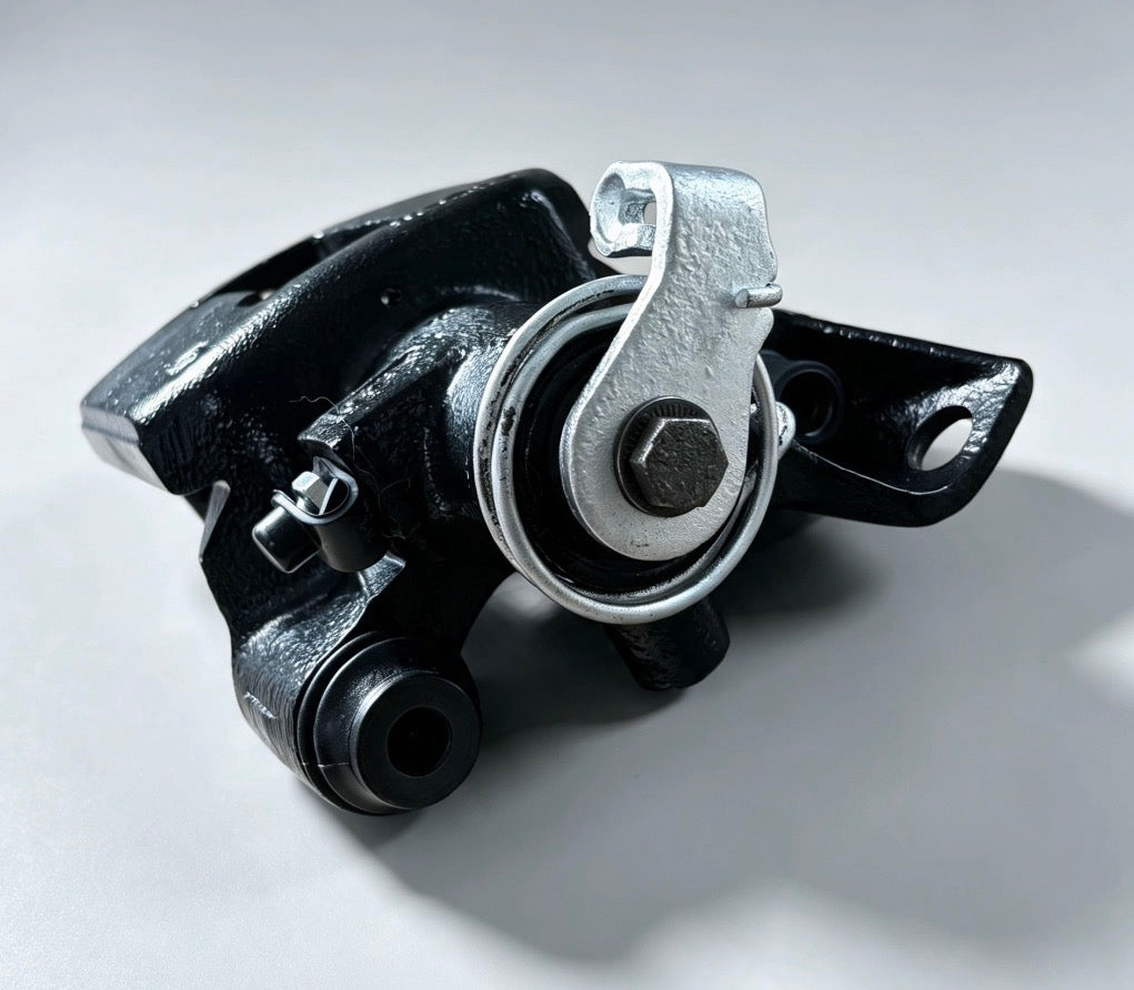 B116J0082R - Brake Caliper-Rear RH [No Pads]