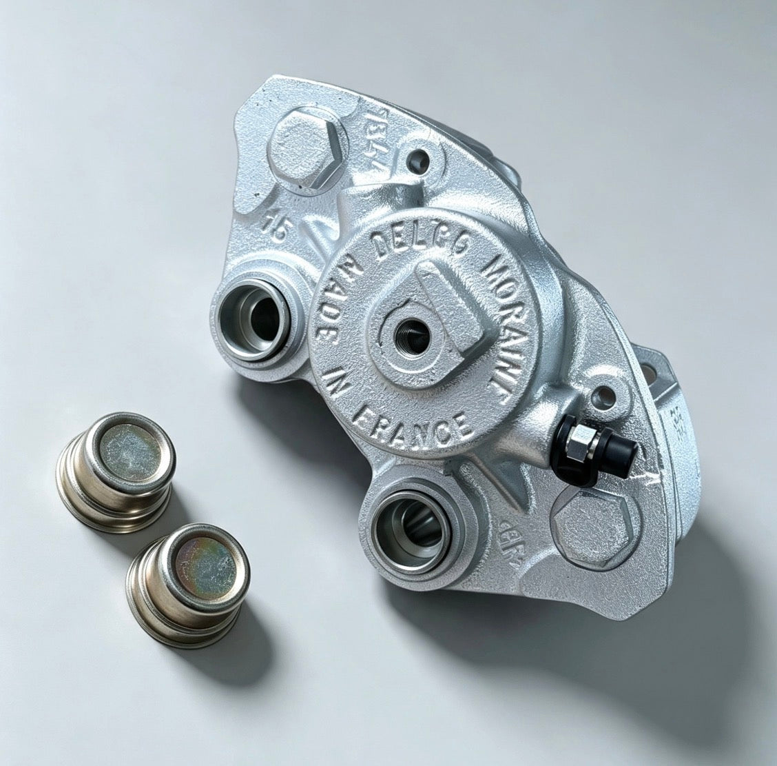 B100J6002FREM - Brake Caliper-Front RH [No Pads]