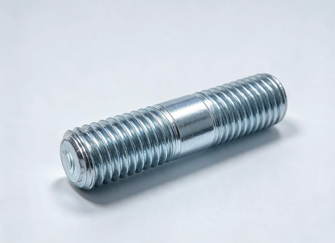 EXSTUD900 - Exhaust Manifold Stud